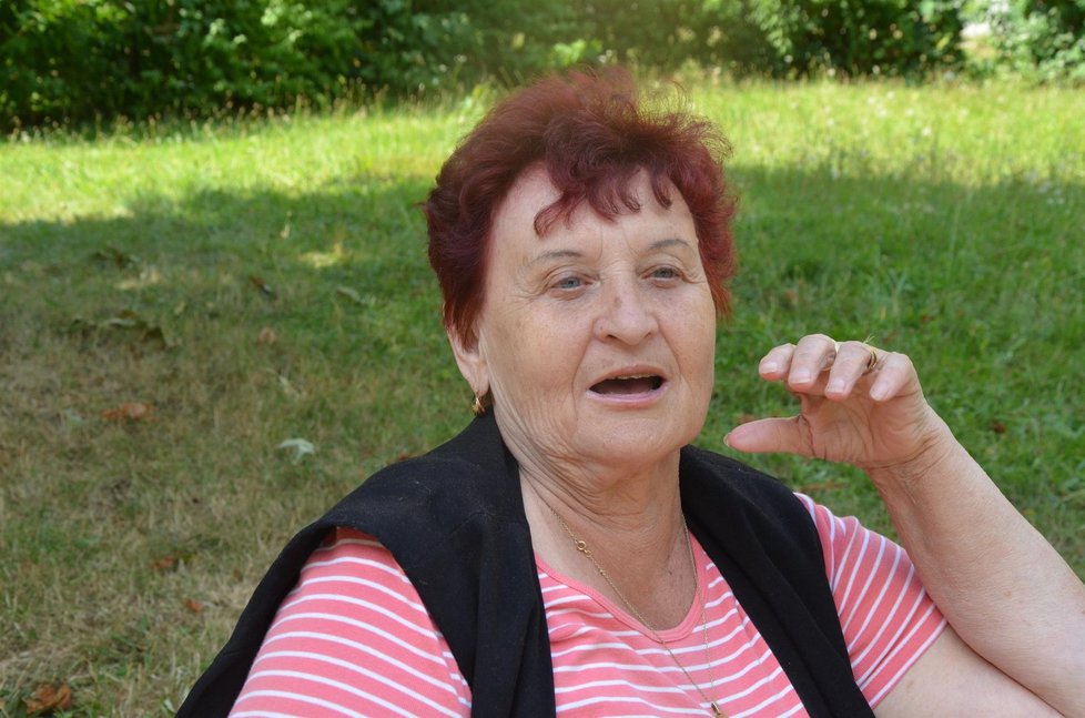 Marie Krajíčková (75)