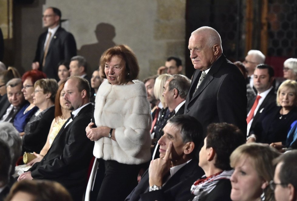 Livia a Václav Klausovi ve Vladislavském sále na Pražském hradě