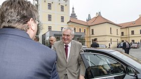 Zeman zahájil návštěvu Královéhradeckého kraje