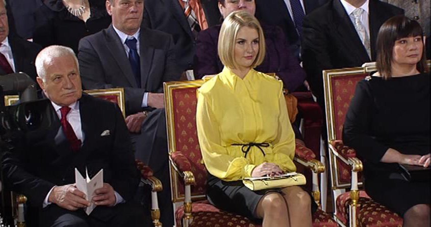 První slečna Kateřina Zemanová podporovala svého otce už v předvolebním boji. Na inauguraci nemohla chybět.