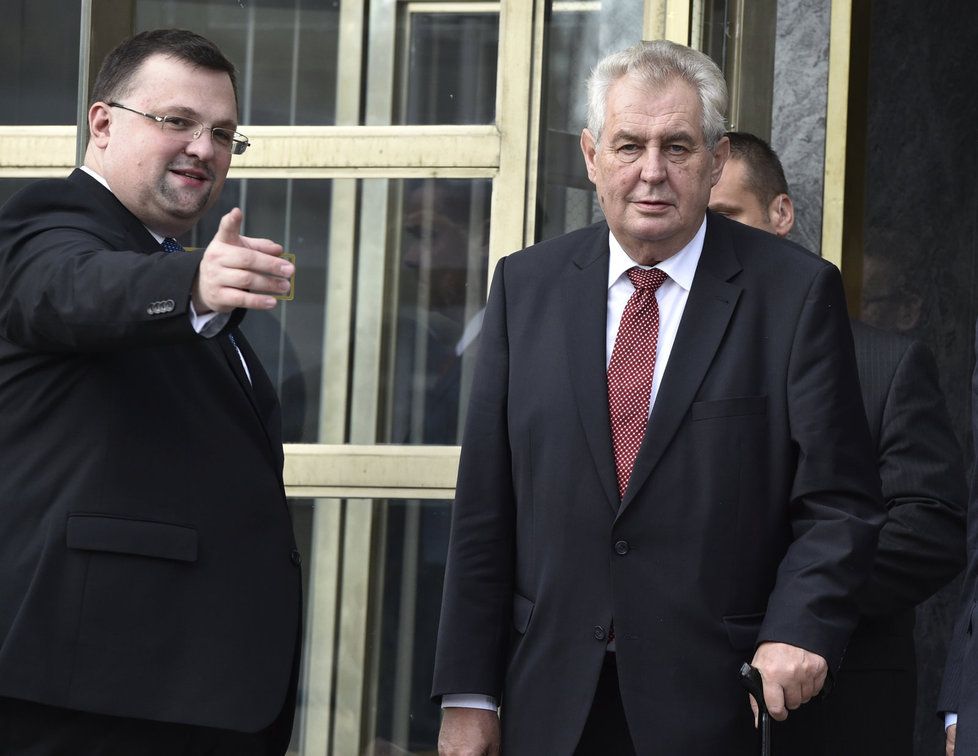 Prezident Miloš Zeman a dnes již bývalý šéf hradního protokolu Jindřich Forejt