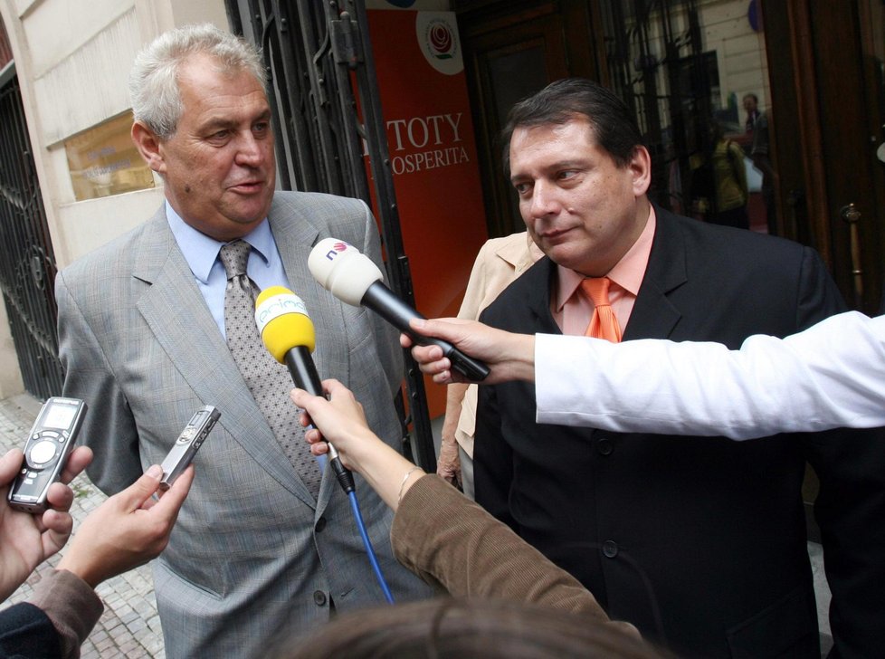 Miloš Zeman a Jiří Paroubek v roce 2009