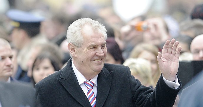 Miloš Zeman s přehledem volby vyhrál.