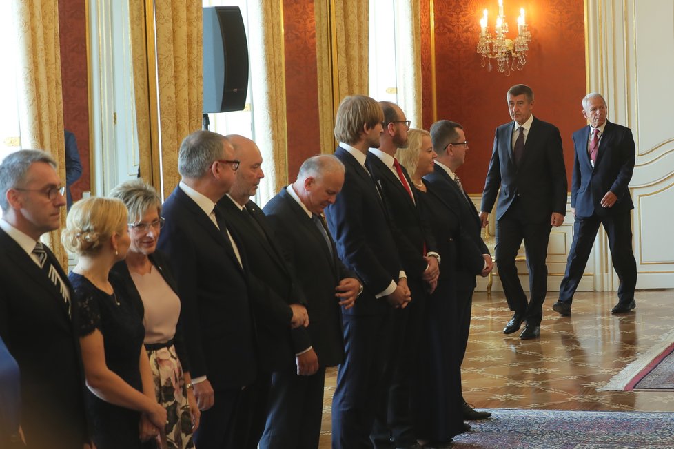 Prezident Miloš Zeman jmenoval vládu premiéra Andreje Babiše (ANO) (27. 6. 2018)