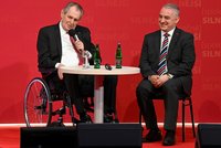 „Věřím, Pepo, že tuto výzvu přijmeš.“ Zeman před odboráři orodoval za Středulu na Hrad