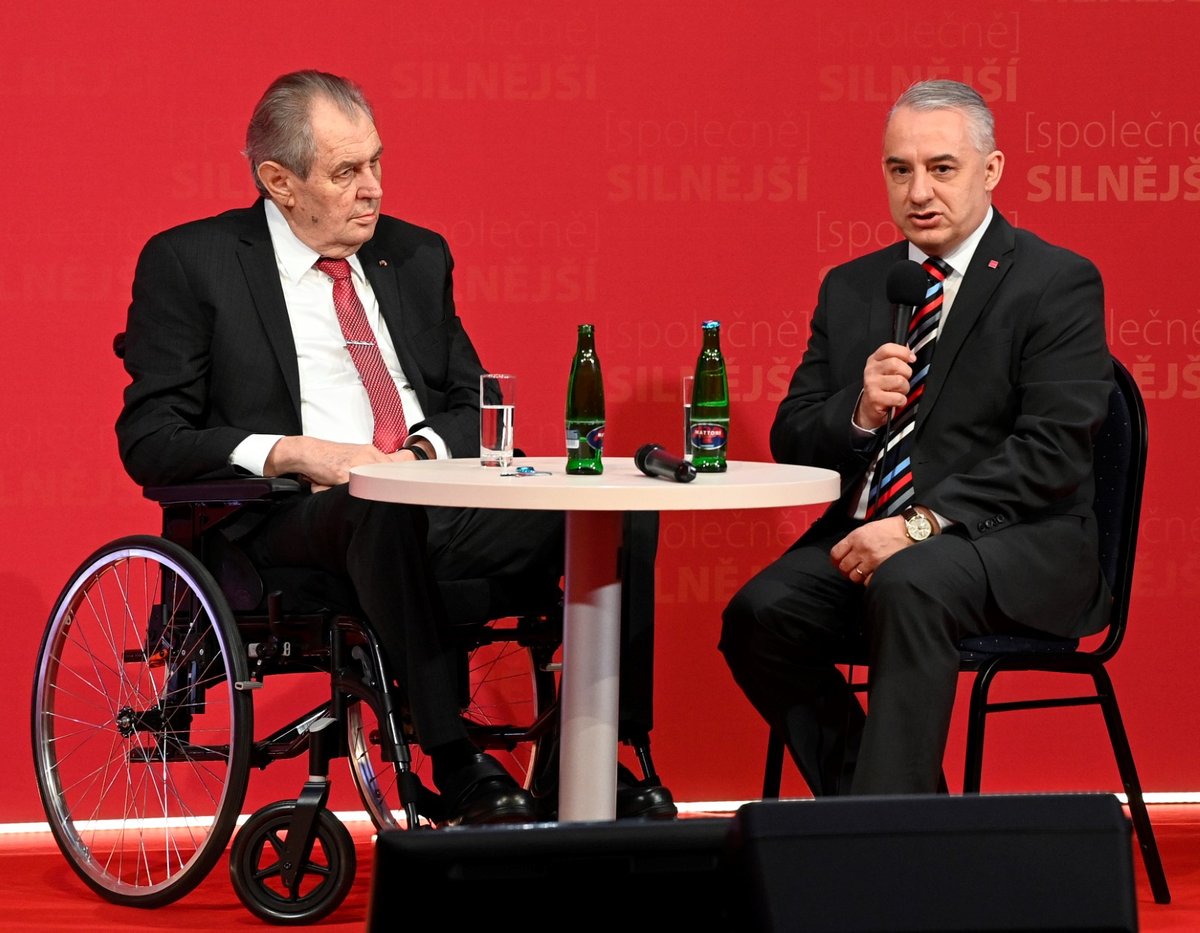 Prezident Miloš Zeman na sjezdu Českomoravské konfederace odborových svazu (30.4.2022)