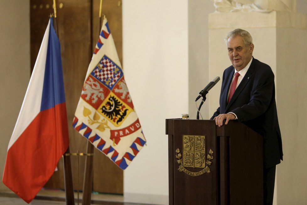 Miloš Zeman 10. března 2017 oficiálně oznámil, že bude kandidovat.
