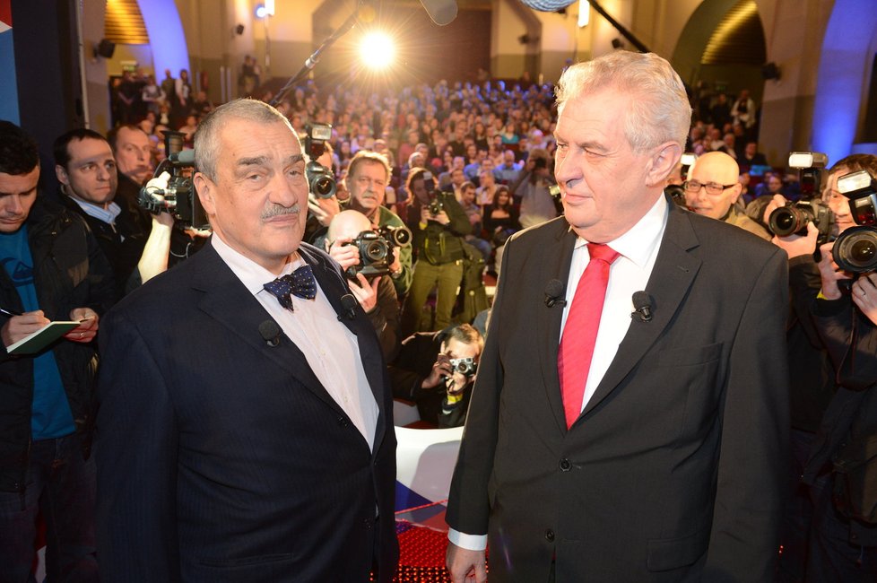 Prezidentské volby: Miloš Zeman vs. Karel Schwarzenberg v televizní debatě