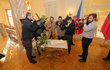 Prezident Miloš Zeman pozval k novoroční tabuli kromě premiéra a manželek také děti.