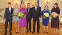 Loňský novoroční oběd prezidenta Miloše Zemana s manželkou Ivanou a dcerou Kateřinou a premiéra Andreje