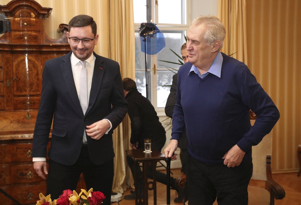 Miloš Zeman v Lánech se svým mluvčím Jiřím Ovčáčkem