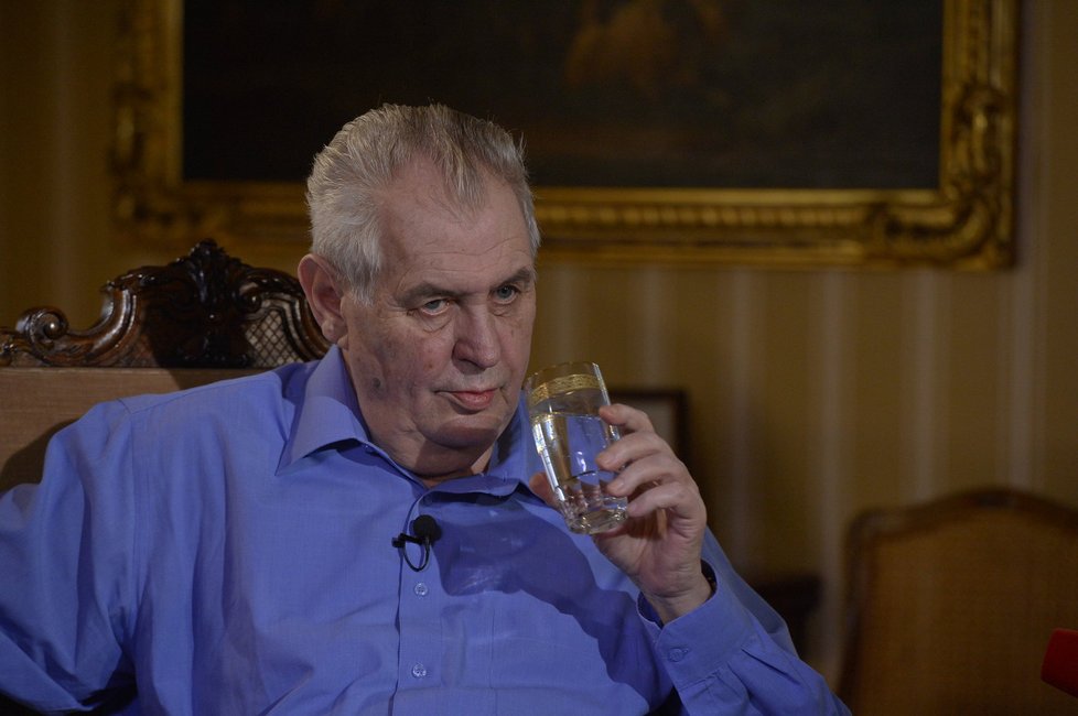 Miloš Zeman během 10. dílu pořadu S prezidentem v Lánech (12. března 2017)