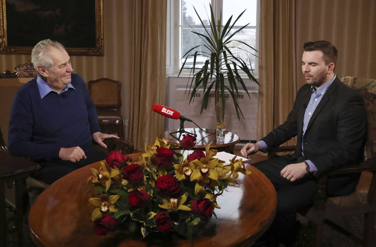 Miloš Zeman v pořadu S prezidentem v Lánech (leden 2017)