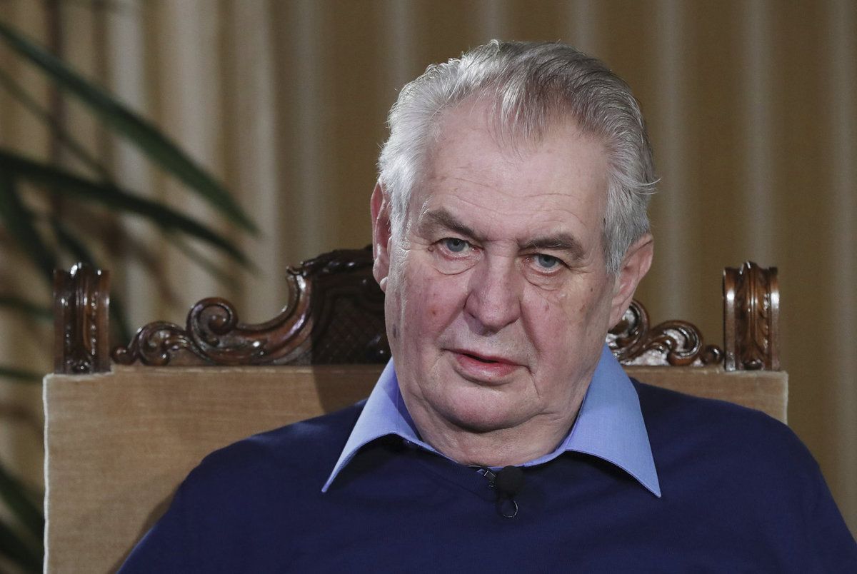 Miloš Zeman v pořadu S prezidentem v Lánech (leden 2017)