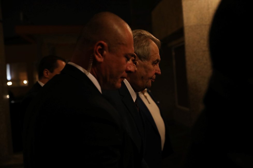 Na oslavu někdejšího ministra Miroslava Grégra dorazil i prezident Miloš Zeman.