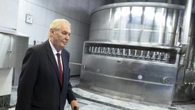 Miloš Zeman v Moravskoslezském kraji: Zavítal i do nošovického pivovaru (listopad 2016).