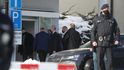Prezident Miloš Zeman dorazil do Ústřední vojenské nemocnice v Praze (ÚVN) na druhou dávku vakcíny proti covidu (12.2.2021)