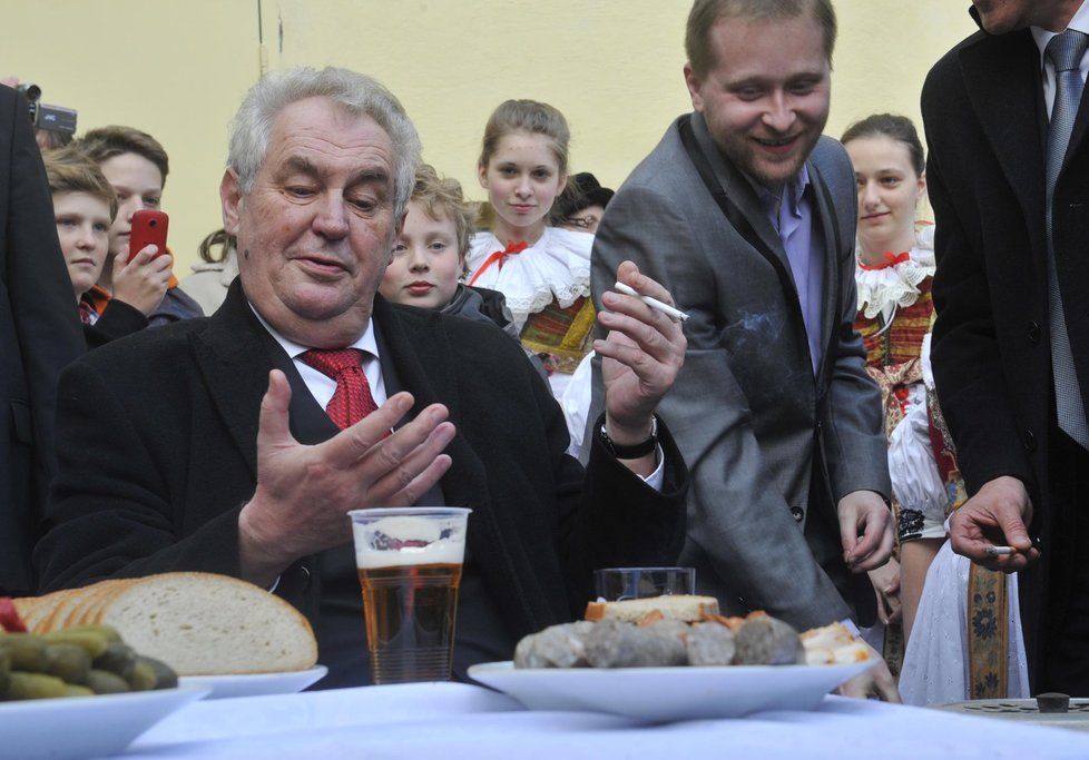 Miloš Zeman má zabijačky také velmi rád.