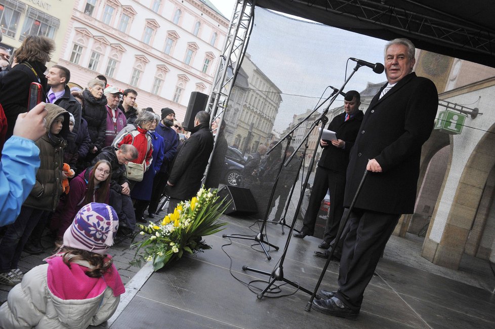 Miloš Zeman absolvoval v Olomouckém kraji také setkání s občany či školáky