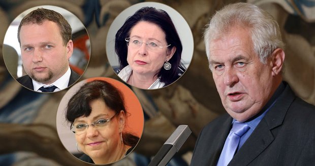 Politici jsou za jedno. Tohle Miloš Zeman přehnal.