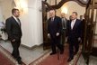 Prezident Zeman ve Sněmovně: 19. června 2015 a přivítání Janem Hamáčkem