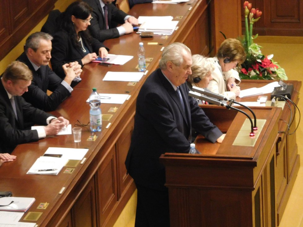 Prezident Miloš Zeman promluvil 7. prosince 2016 před poslanci ve Sněmovně při jednání o rozpočtu.