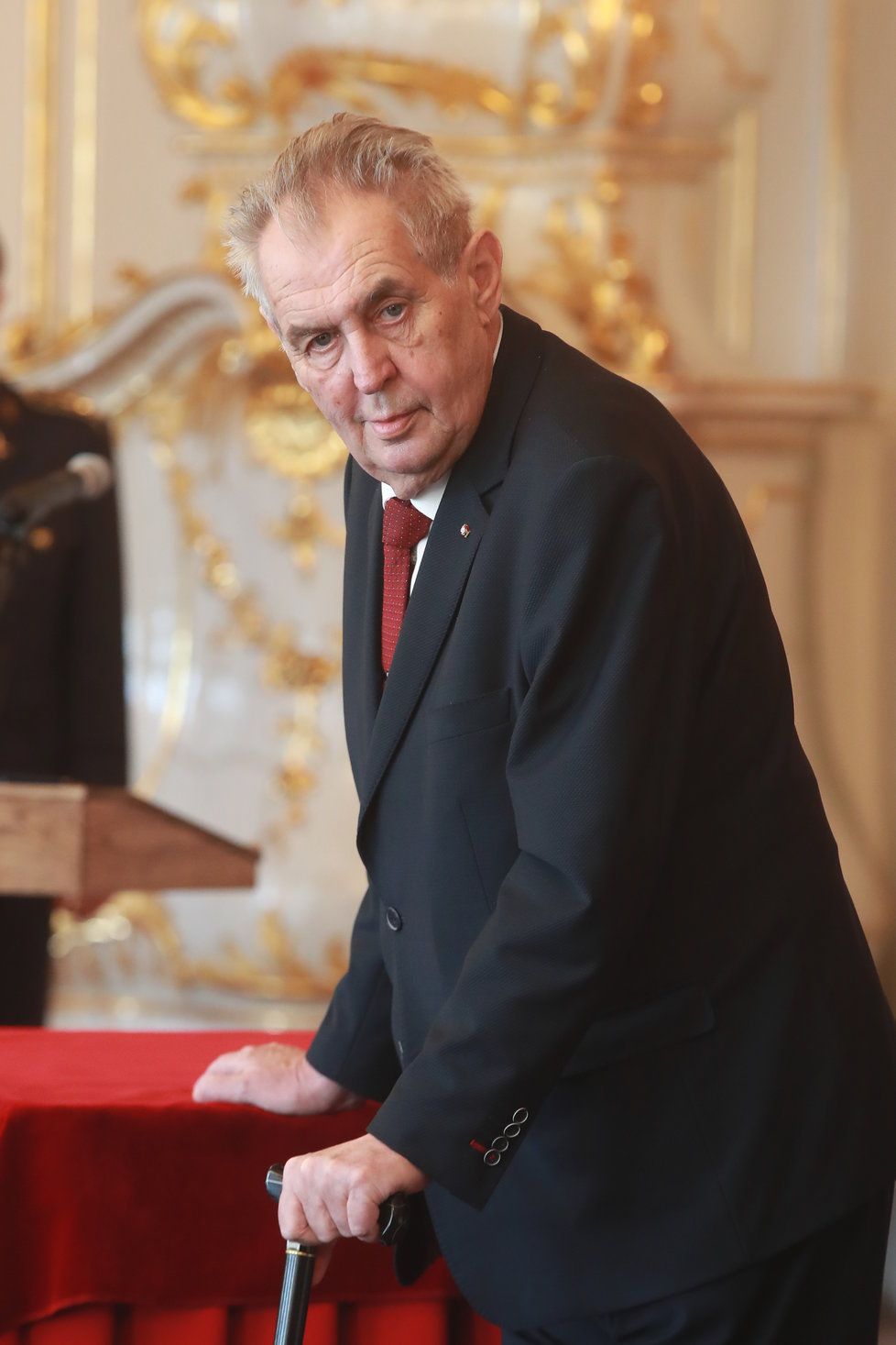 Miloš Zeman jmenoval na Hradě trojici nových ministrů Babišovy vlády - Benešovou, Havlíčka a Kremlíka (30.4.2019)