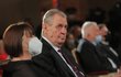 Předávání státních vyznamenání: Miloš Zeman s manželkou Ivanou (7.3.2022)