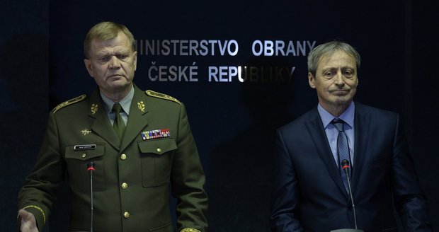 Šéf obrany Stropnický: Věřím, že se Evropa pochlapí a ubrání naše hodnoty