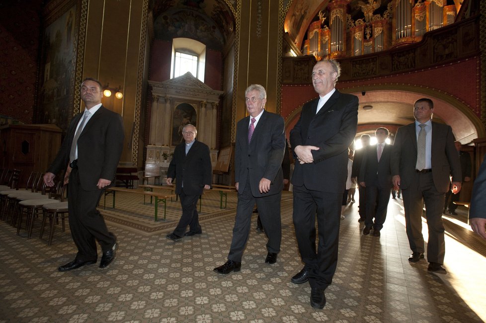 Miloš Zeman navštívil při své cestě po Zlínském kraji i baziliku na Svatém Hostýně.