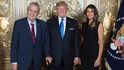 Miloš Zeman se na recepci v USA potkal s Donaldem Trumpem a jeho ženou Melanií