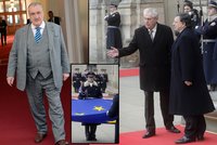 Knížete nepozvali ke vztyčení vlajky EU: Zemanova libovůle, zlobí se