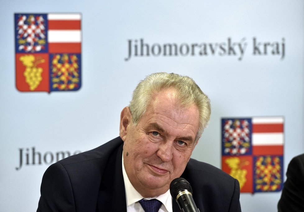 Prezident Zeman při tiskovce na závěr své návštěvy Jihomoravského kraje