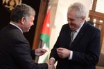 Předali si navzájem řády: Jordánský král Abdalláh II. a český prezident Miloš Zeman