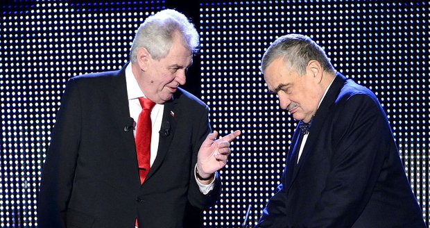 Miloš Zeman a Karel Schwaruenberg jsou od prezidentské volby často ve při