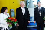 Prezidentský pár Miloš a Ivana Zemanovi vyrazili do Liberce, kde je přivítal hejtman Martin Půta s manželkou Sylwií