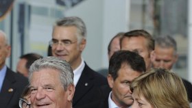 Joachim Gauck se svou životní partnerkou Danielou Schadt.