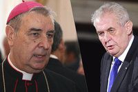 Zeman předá metál zástupci Vatikánu v Česku. Hrad ale zamlčel důležitou věc