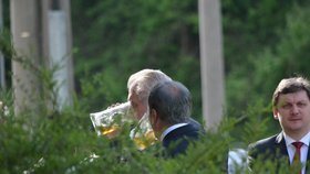 Zeman v Olomouckém kraji: Chválil si hanušovické pivo