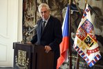 Miloš Zeman dnes na Hradě uvítal předsedy pěti parlamentních stran
