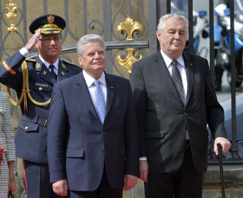 Joachim Gauck v roli německého prezidenta zavítal do Česka podruhé. Poprvé přijel krátce po svém zvolení v roce 2012