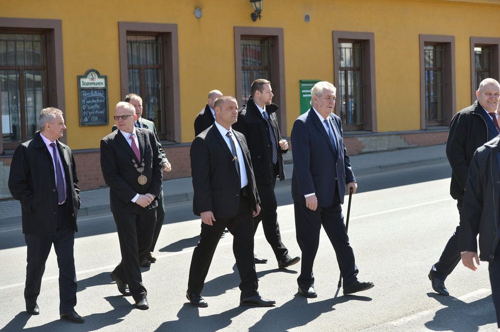 Prezident Zeman navštívil středočeské Jince.