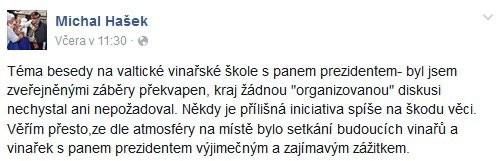 Reace hejtmana Michala Haška na záběry ČT, kdy učitelka rozdávala studentům připravené otázky.