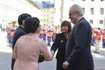 Zemanovi přivítali na Hradě prezidentský pár z Vietnamu