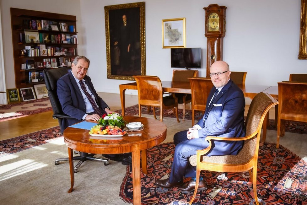 Prezident Miloš Zeman a ministr zdravotnictví Vlastimil Válek (20. 10. 2022)