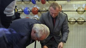 Prezident Miloš Zeman uctil památku zavražděného studenta