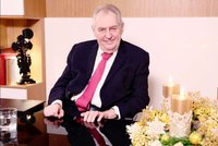 Zeman ve vánočním poselství: Útok na „amatérskou“ vládu! A potlesk Pavlovi i slova o zdraví
