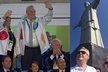 Miloš a Ivana Zemanovi mávají českým sportovcům během slavnostního zahájení OH v Riu de Janeiro. K soše Krista Vykupitele doprovodila prezidenta ministryně Šlechtová