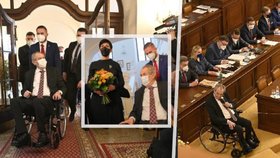 Zeman ve Sněmovně cupoval rozpočet i vtipkoval. Jeho zdraví poslance překvapilo