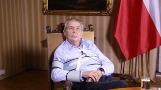 Zeman konečně všem sprostě nenadával a nespílal. Jenže už je pozdě bycha honiti